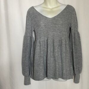 SHEIN Gray V-Neck Peplum Sweater